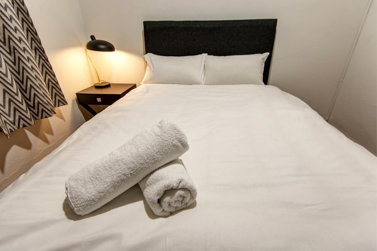 The Tamworth Hotel Екстер'єр фото